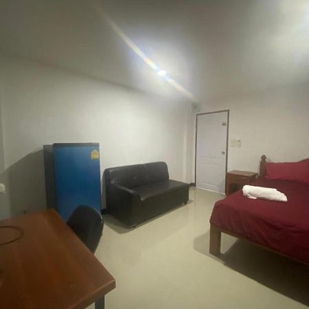 Oyo 1135 Triple A Residence Chiang Mai Luaran gambar