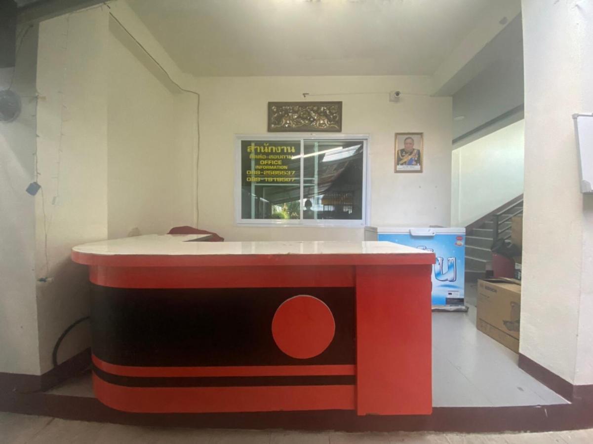 Oyo 1135 Triple A Residence Chiang Mai Luaran gambar