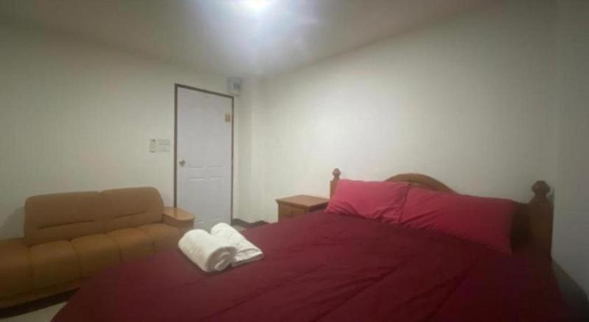 Oyo 1135 Triple A Residence Chiang Mai Luaran gambar