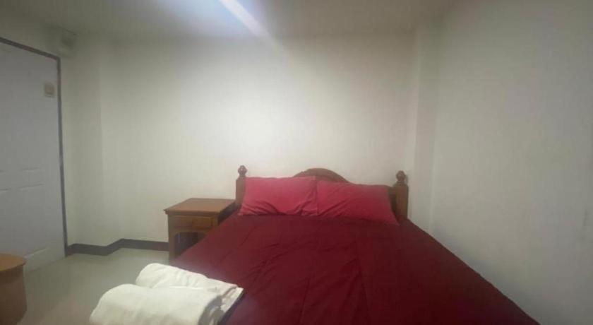 Oyo 1135 Triple A Residence Chiang Mai Luaran gambar